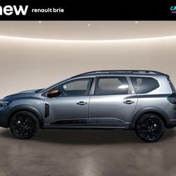 Dacia Jogger Hybrid 155 7 pl Extreme occasion - Brie-Comte-Robert - photo 2/16