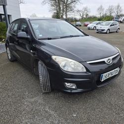 Hyundai i30 1.6 CRDi115 Pack Confort 5p Quelaines-Saint-Gault