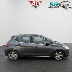 Peugeot 208 1.6 E-HDI 92ch - ALLURE Ch&acirc;teaubriant