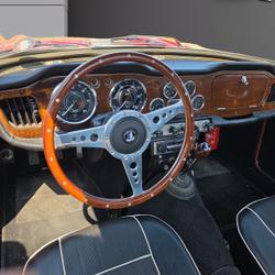 Triumph TR4 TR4A Theix-Noyalo