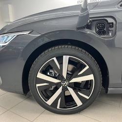 Volkswagen Golf 8 Golf 1.5 eHybrid 204 DSG6 VW Edition Pontarlier