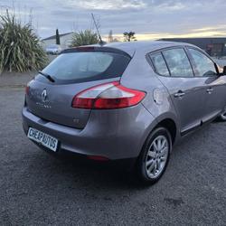 Renault Megane 3 III 1.5 dCi 110ch Ovalie eco&sup2; Quelaines-Saint-Gault
