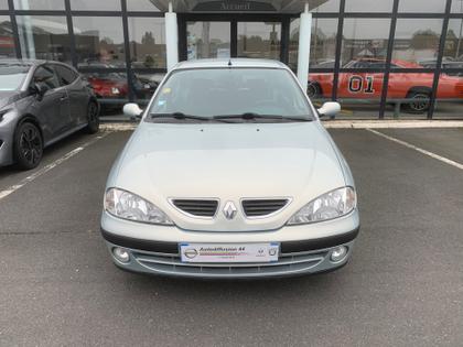 Renault Megane 1 - 1.4i 16V Authentique - 4 990 €
