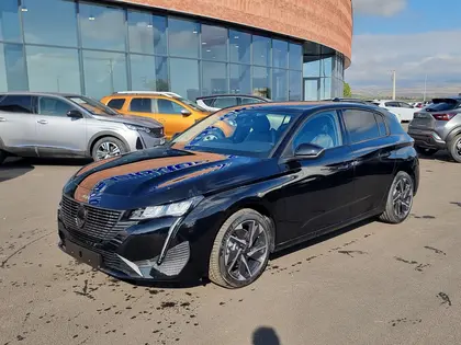 Peugeot 308 - 1.5 BLUEHDI 130CH S&S ALLURE EAT8 - 26 490 €