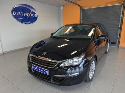 Peugeot 308 II Phase 1 - 1.2 PURETECH 110 STYLE - 7 980 €