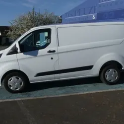 Ford Transit Custom 17075&euro; HT L1H1 2.L 130 TREND BUSINESS 7CV Conquereuil