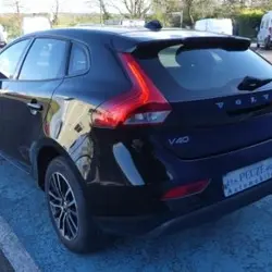 Volvo V40 D2 120CH MOMENTUM BUSINESS GEARTRONIC Conquereuil