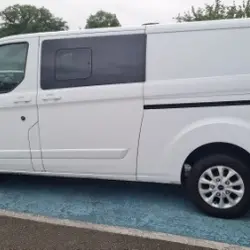 Ford Transit Custom 6 P L2H1 2.0LE 130CV  + ATTELAGE -HYB CABINE APPROFONDIE TREND BUSINESS Conquereuil