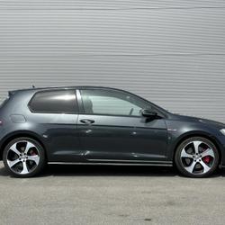 Volkswagen Golf 7 7 GTI 2.0 230 CH BVM6 / IMMAT FRANCE REVISION A JOUR Pornichet