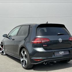 Volkswagen Golf 7 7 GTI 2.0 230 CH BVM6 / IMMAT FRANCE REVISION A JOUR Pornichet