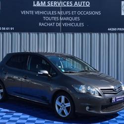 Toyota Auris 126 D-4D FAP Millenium Prinquiau