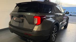 Ford Explorer  - photo 3