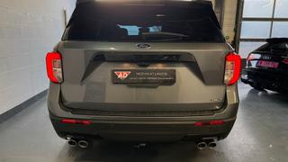 Ford Explorer  - photo 4