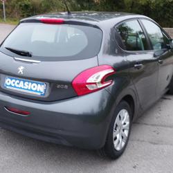Peugeot 208 1.4 HDi 68ch BVM5 Access Saint-Philbert-de-Grand-Lieu