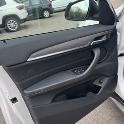 BMW X1 sDrive 18i 136 ch BVA8 xLine S&eacute;n&eacute;