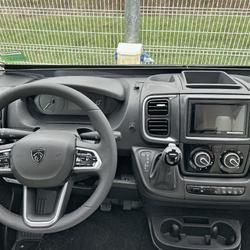 Fourgon Campereve PEUGEOT BOXER 2.2 BLUEHDI 140 BVA MJET Co&euml;tmieux