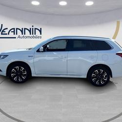 Mitsubishi Outlander Outlander 2.0I 200 PHEV Hybride rechargeable Essence Intense La Chapelle-Saint-Luc