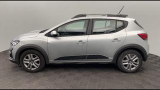 Dacia Sandero  - photo 1