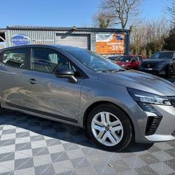 Renault Clio 5 1.5 BLUE DCI 100CH EVOLUTION GSR2 Breteil