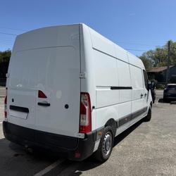 Renault Master  Saint-Fraimbault-de-Pri&egrave;res