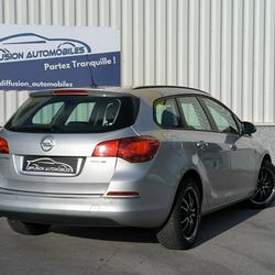 Opel Astra Sports Tourer 1.7 CDTI 110 FAP ecoFLEX S/S 105g Cosmo Douchy-les-Mines