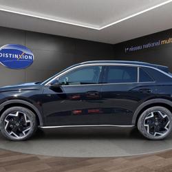 Volkswagen T-Roc NOUVEAU 1.5 eTSI 150 DSG7 R-LINE avec ATTELAGE  et EASY CLOSE Pabu