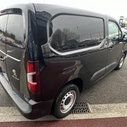 Peugeot Partner STANDARD 650KG BLUEHDI 100CH S&S BVM5 PRO Saint-Georges-des-Groseillers