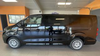 Peugeot Traveller  - photo 1