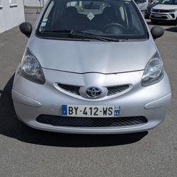 Toyota Aygo 3P Ph1 - 1.0 70CH Ch&acirc;teaubriant