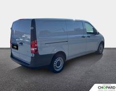 Mercedes Vito École-Valentin