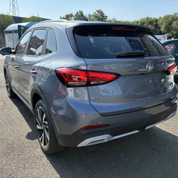 MG ZS 1.5 L Hybrid+ 197 ch Luxury Saint-Jouan-des-Gu&eacute;rets