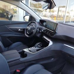 Peugeot 3008 HYBRID 225ch Allure e-EAT8 Saint-Memmie