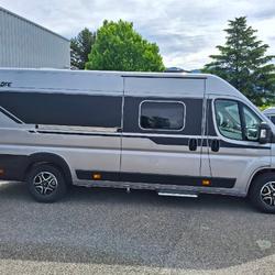 Capucine Pilote FIAT DUCATO 2.2L BVA 140CV Moirans