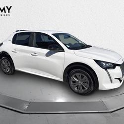 Peugeot e-208 208 Electrique 50 kWh 136ch Style Hy&egrave;res