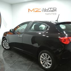Alfa Romeo Giulietta Serie 2 1.6 JTDm 120 ch S&S TCT Business / Garantie 12 mois La Haie-Fouassi&egrave;re