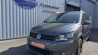 Volkswagen Touran  - photo 0