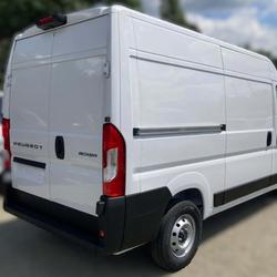 Peugeot Boxer 333 L3H2 2.2 BlueHDI 140 BVM Saint-Gor