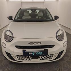 Fiat 600e 1.2 Hybrid Turbo 110ch Ic&ocirc;ne eDCT6 Step 2 Aubi&egrave;re