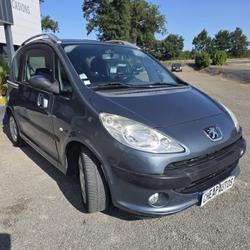 Peugeot 1007 1.4 HDi Dolce Quelaines-Saint-Gault