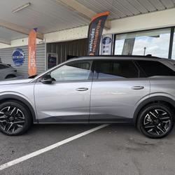 Peugeot 5008 HYBRID 145 e-DCS6 ALLURE CAM 360 ECRAN 21"" occasion - Tr&eacute;gueux - photo 2/15