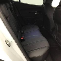 Peugeot 2008 GT Hybrid 145 hp e-DSC6 Laval
