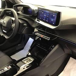 Peugeot 2008 GT Hybrid 145 hp e-DSC6 Laval