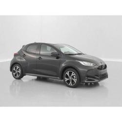 Toyota Yaris IV Hybride 116ch Design e-CVT Saint-Jouan-des-Gu&eacute;rets