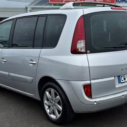 Renault Espace 4 2.0 dCi 150 Zen 7 places *GPS*TOIT PANO OUVRANT*ATTELAGE* Rennes