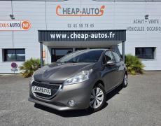 Peugeot 208 Quelaines-Saint-Gault