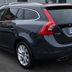 Volvo V60 D4 181 ch S&S Summum Geartronic *CUIR*GPS* Rennes