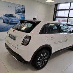 Fiat 600e Electrique 54 kWh Red Rouen