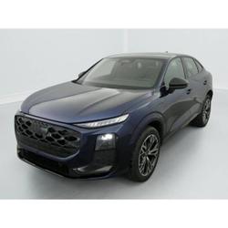 Audi Q3 HYBRIDE E-HYBRID 272 CH S tronic 6 S line Laval