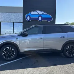 Peugeot 5008 HYBRID 145CH GT E-DCS6 M&eacute;rignac