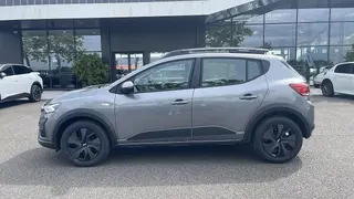 Dacia Sandero  - photo 2